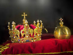 The Legacy of Scottish Monarchs: A Look at the Famous Kings and Queens Who Shaped Scottish History